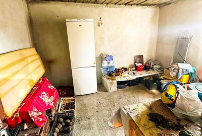Casă cu 3 camere cu Teren 700 Mp în Central - 9