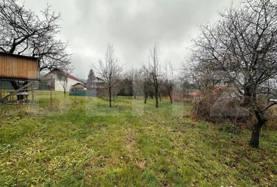 Casă cu 3 camere cu Canalizare în Baciu - 2