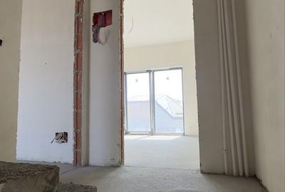 Casă cu 4 camere cu Teren 400 Mp în Central - 7