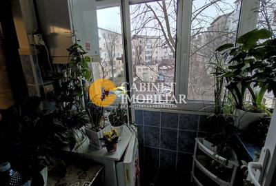 3 camere, decomandat, et.2, bloc '80, Gradinari -Iulius Mall - 8