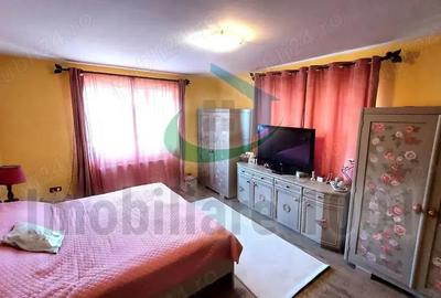 Casă cu 4 camere cu Teren 2431 Mp în Curtuiușu Mare - 9