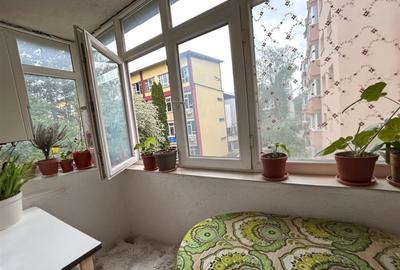 Apartament cu 4 camere decomandat în George Enescu - 11