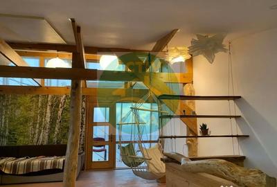 Casă cu 3 camere cu Teren 1470 Mp în Central - 2