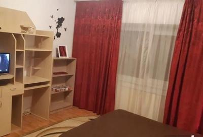 Garsonieră decomandată în Blașcovici