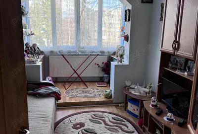 Apartament de vanzare 3 camere Astra - 6