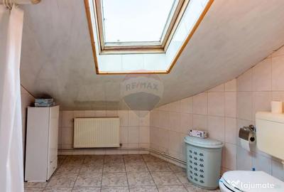 Casă cu 7 camere cu Teren 123 Mp în Domenii - 16