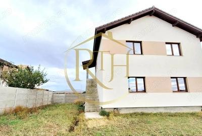 Casă cu 3 camere cu Teren 100 Mp în Giroc