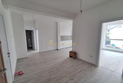 Apartament cu 3 camere decomandat în Central - 2