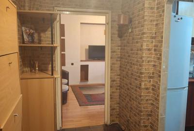 Apartament cu 3 camere decomandat în 13 Septembrie - 6