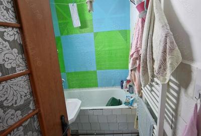 Apartament cu 2 camere decomandat în Vest