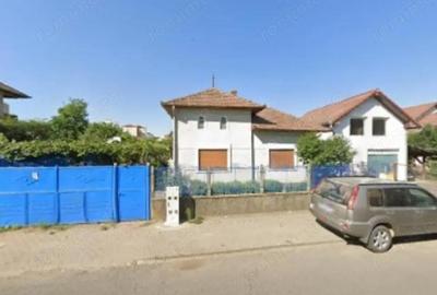 Casă cu 3 camere cu Garaj în Cetate - 2