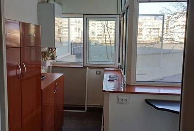 Apartament cu 3 camere decomandat în Sud - 3
