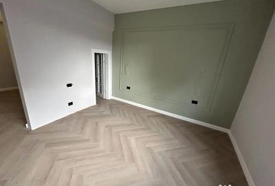 Apartament cu 3 camere decomandat în Central - 1