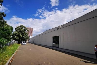 Spațiu industrial, 1080 mp în Obor