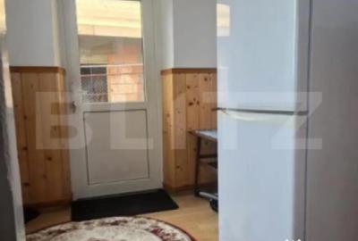 Casă cu 3 camere cu Teren 500 Mp în Sărărie - 1