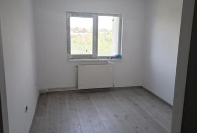 Apartament cu 3 camere semidecomandat în Nicolae Titulescu - 6