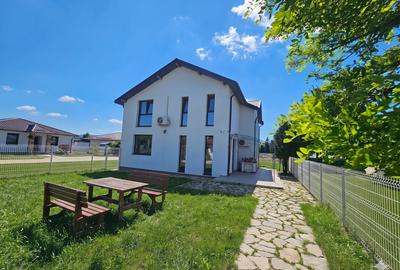 Casă individuală cu 4 camere cu Canalizare în Tunari - 3