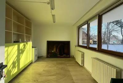 Vila 11 Camere De Inchiriat Militari Metrou-Pacii Curte 600 mp - 10