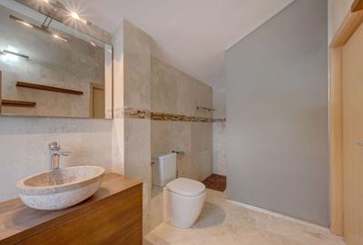 Casă individuală cu 5 camere cu Canalizare în Central - 12