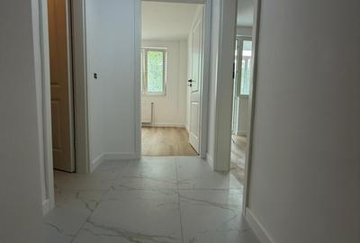 Apartament cu 3 camere decomandat în 1 Decembrie 1918 - 1