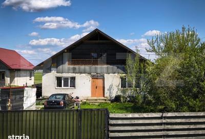 Casă cu 5 camere cu Teren 3000 Mp în Ungheni - 2