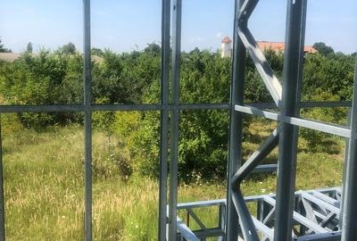 Casă cu 5 camere cu Teren 160 Mp în Corbeanca