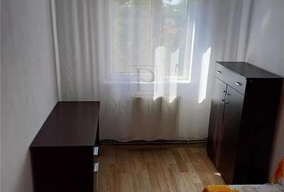 LIPOVEI - IULIUS MALL - 3 CAM - DECOMANDAT - CENTRALA - RENOVAT - ZONA EXCELENTA - 3