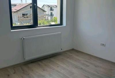 Apartament cu 2 camere decomandat în Titan - 4
