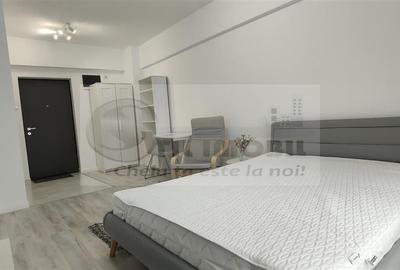 1 CAM , COMISION 50 % (225 EURO) ,CENTRU, PARCARE,UNIREA TOWERS - 4