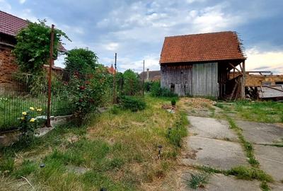 Casa 3 camere suprafata utila 80mp,si teren 960mp, spre vanzare in Sacel - 6