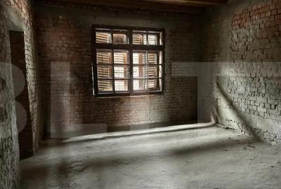 Casă cu 7 camere cu Teren 900 Mp în Dorohoi - 6