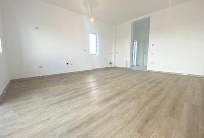 Dezvoltator: Duplex in cartier privat - 4,5 camere, 2 bai cu dormitor la parter - 12