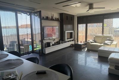 Apartament cu 4 camere decomandat în Central - 1