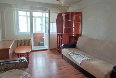 Milcov, apartament cu doua camere, aproape de statiile de autobuz, 250 euro - 6