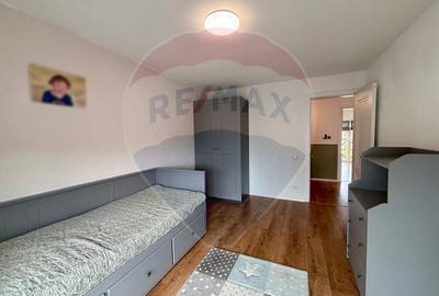 Duplex cu 4 camere cu Teren 211 Mp în Cașolț - 9