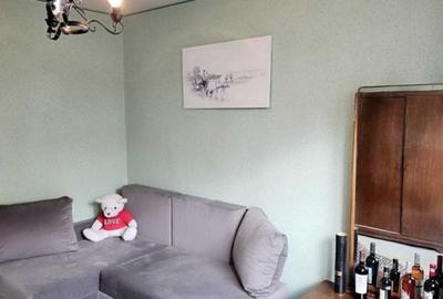 Apartament cu 2 camere decomandat în Titan