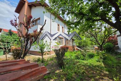 Casă individuală cu 5 camere cu Canalizare în Nord - 3