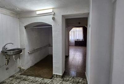 Spațiu comercial, de 25 mp, în Decebal - 3
