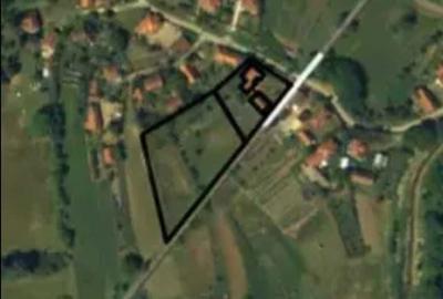 Casă cu 4 camere în Băița - 2