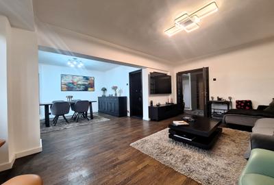 Apartament premium Bd. Unirii / Piata Constitutiei, etaj 4, comision 0%
