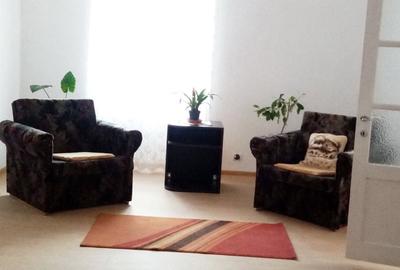 Apartament cu 3 camere decomandat în Central - 6