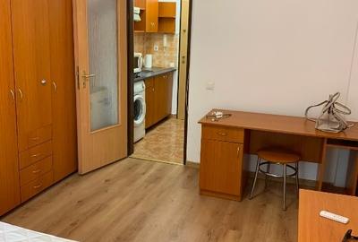 Dau în chirie ap. cu o cameră pe Teodor Mihali - 1