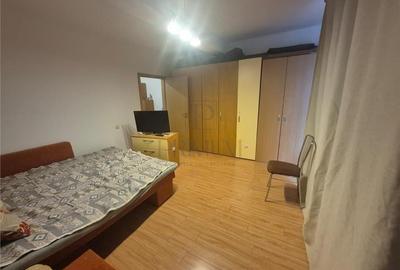 Apartament cu o camera - zona Ronat - mobilat/ utilat - 4