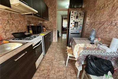 Apartament 3 camere de vanzare langa metrou zona Aviatiei Bucuresti - 8