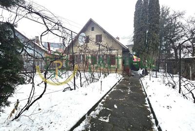 Casă individuală cu 2 camere cu Canalizare în Trei Stejari - 1