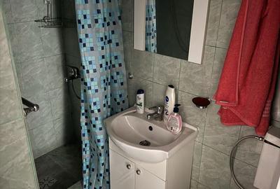 Garsonieră nedecomandată în Central - 3