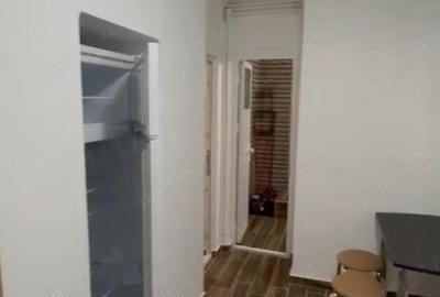 Apartament cu 3 camere decomandat în Mangalia - 2