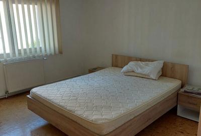 Apartament cu 2 camere decomandat în Răcădău - 3
