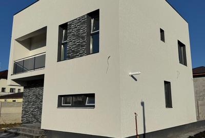 Casa individuala P+1E cu 4 dormitoare si teren 468 mp – Berceni - 2