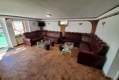 Casă cu 6 camere cu Teren 900 Mp în Central - 4